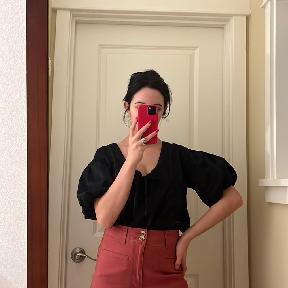 Black Puffy Sleeve Shirt